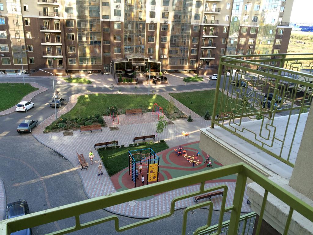 Arkhitektorska Apartment オデッサ エクステリア 写真